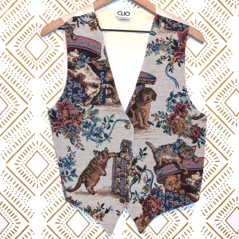 Vintage 90s Tapestry Cat Dog Vest Size M Floral V-Neck Button‎ Front Cottagecore